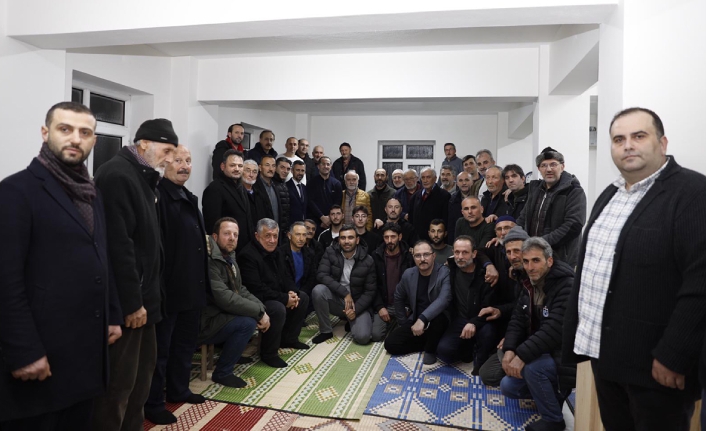 BAŞKAN EKİM HER AKŞAM FARKLI MAHALLEDE VATANDAŞLARLA BULUŞUYOR