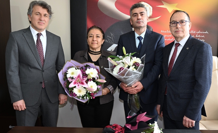 KTÜ FİZİK BÖLÜMÜ’NDE GÖREV DEVİR TESLİM TÖRENİ GERÇEKLEŞTİRİLDİ