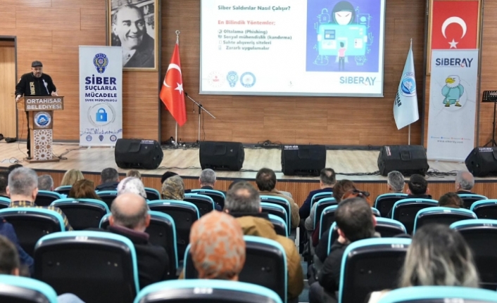 ORTAHİSAR BELEDİYESİ, SİBER DOLANDIRICILIĞA KARŞI BİLGİLENDİRME SEMİNERİ DÜZENLEDİ