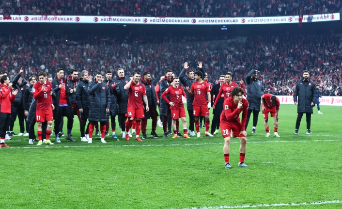 TÜRKİYE:1 - ROMANYA:0   SIRA FİNALDE!