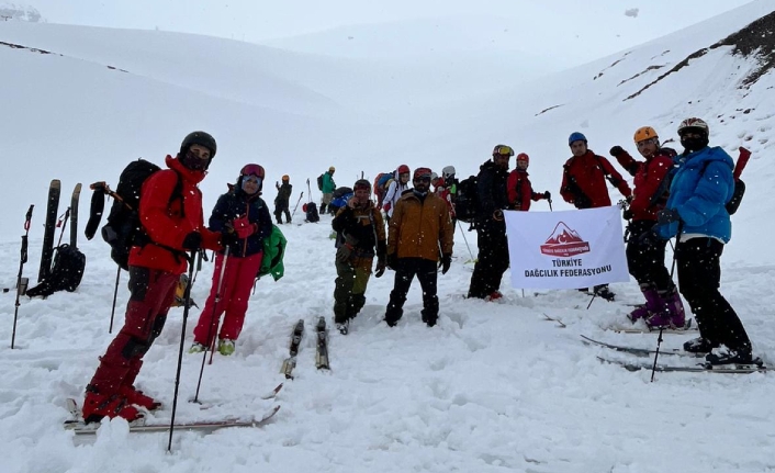 TRABZON’DA DAĞ KAYAĞI EĞİTİMİ İLK KEZ DÜZENLENDİ